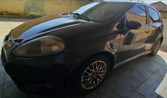 FIAT PUNTO 1.8 BLACKMOTION 16V FLEX 4P AUTOMATIZADO